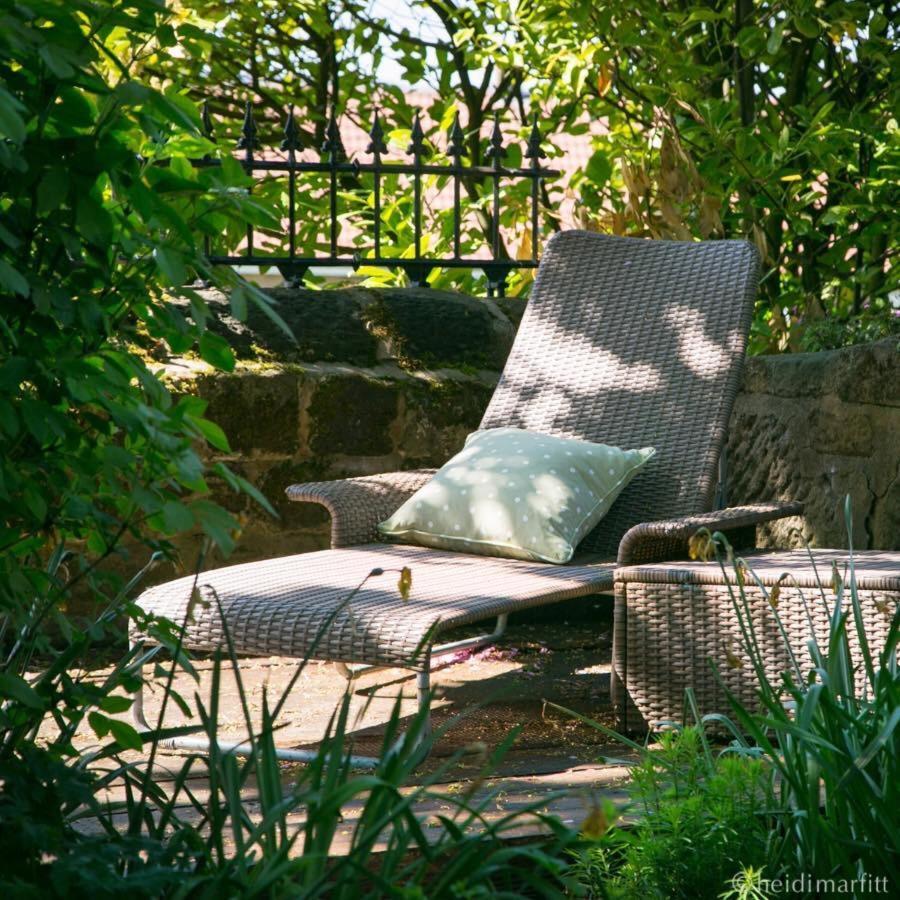 Willow Cottage B&B Yeadon Extérieur photo