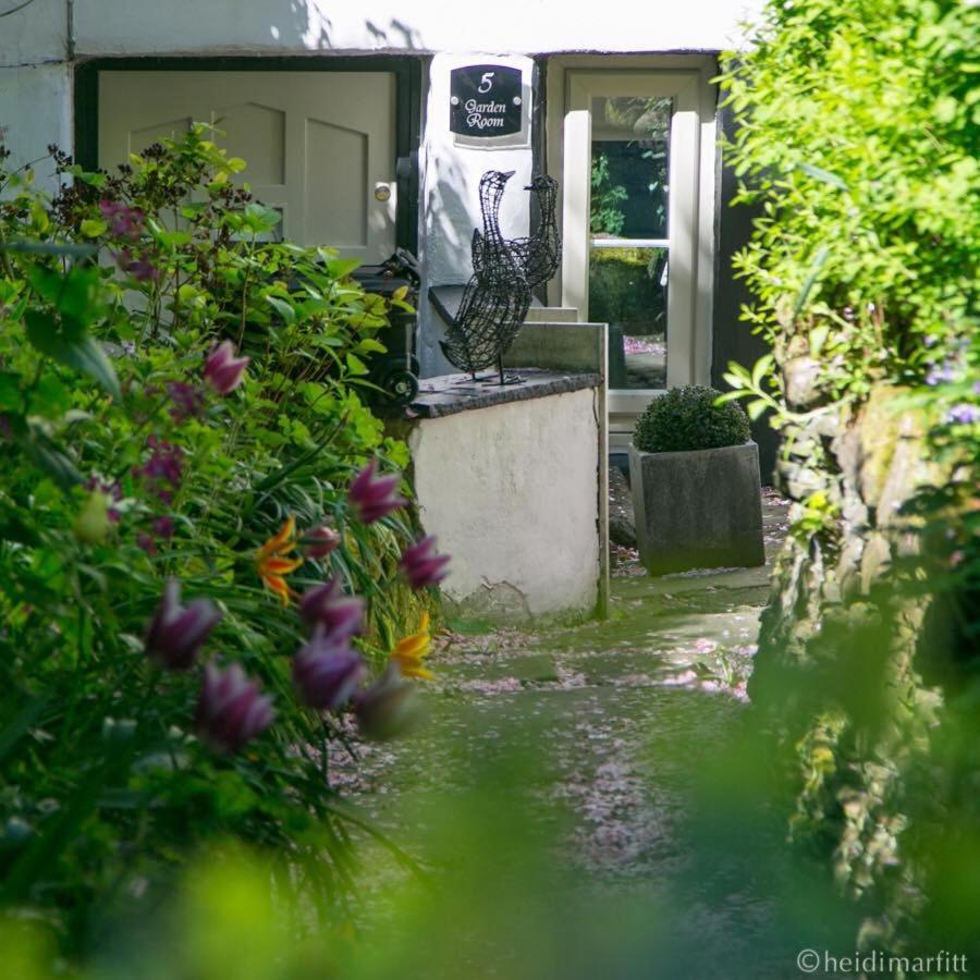 Willow Cottage B&B Yeadon Extérieur photo